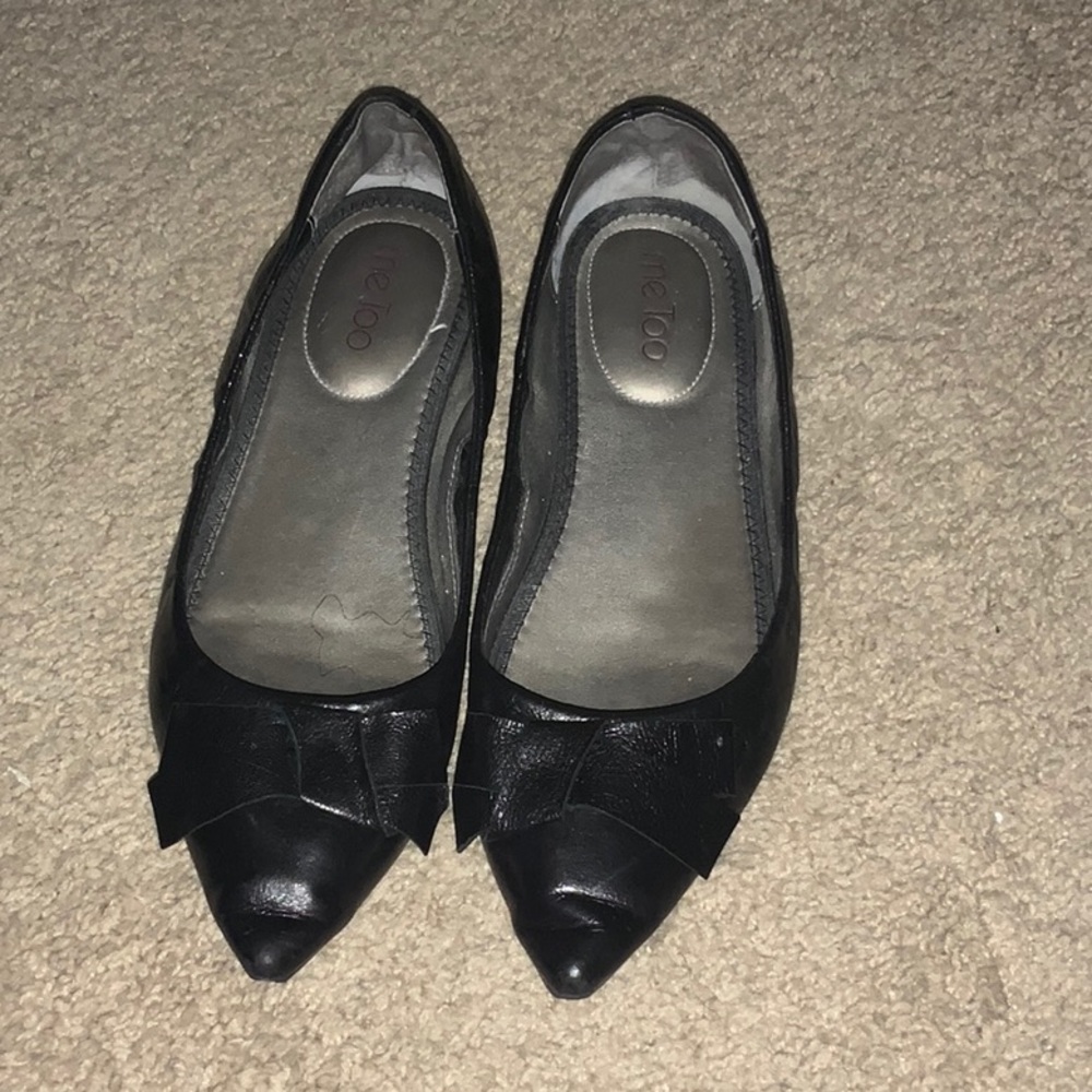 Black bow tie leather flats